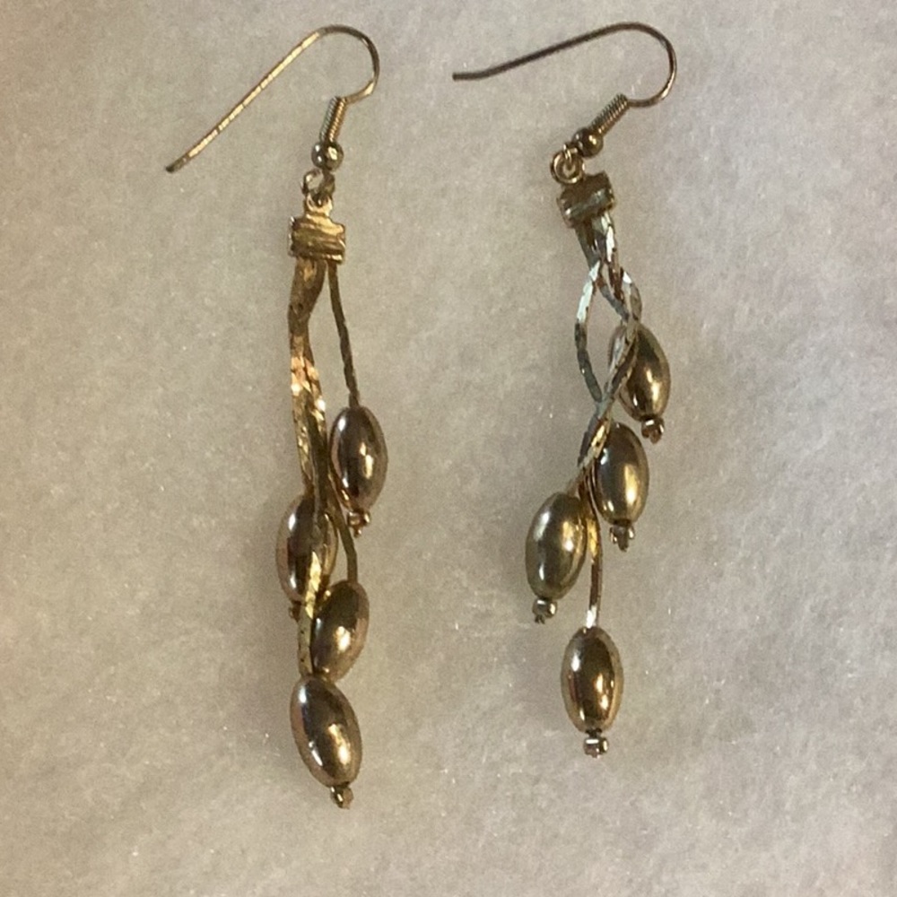 Golden beads drop party earrings vintage